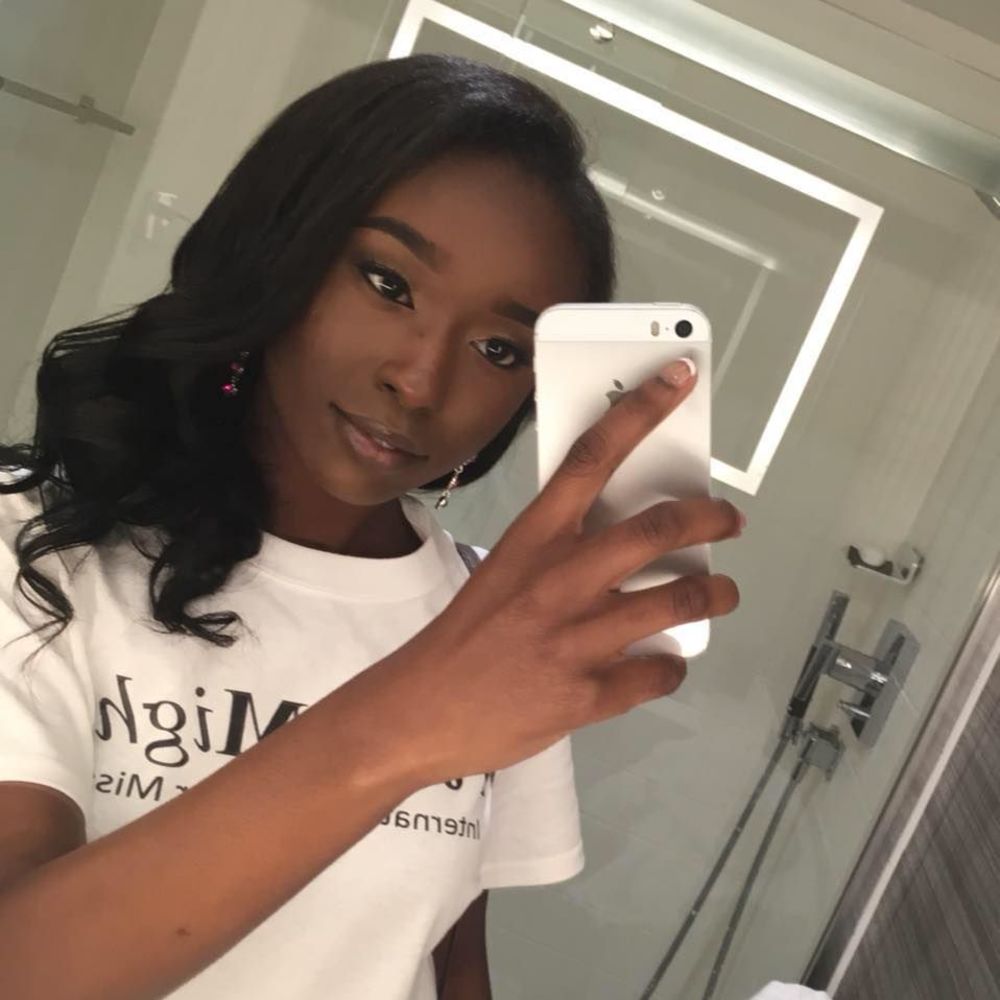 Meet your Posher, Hannah